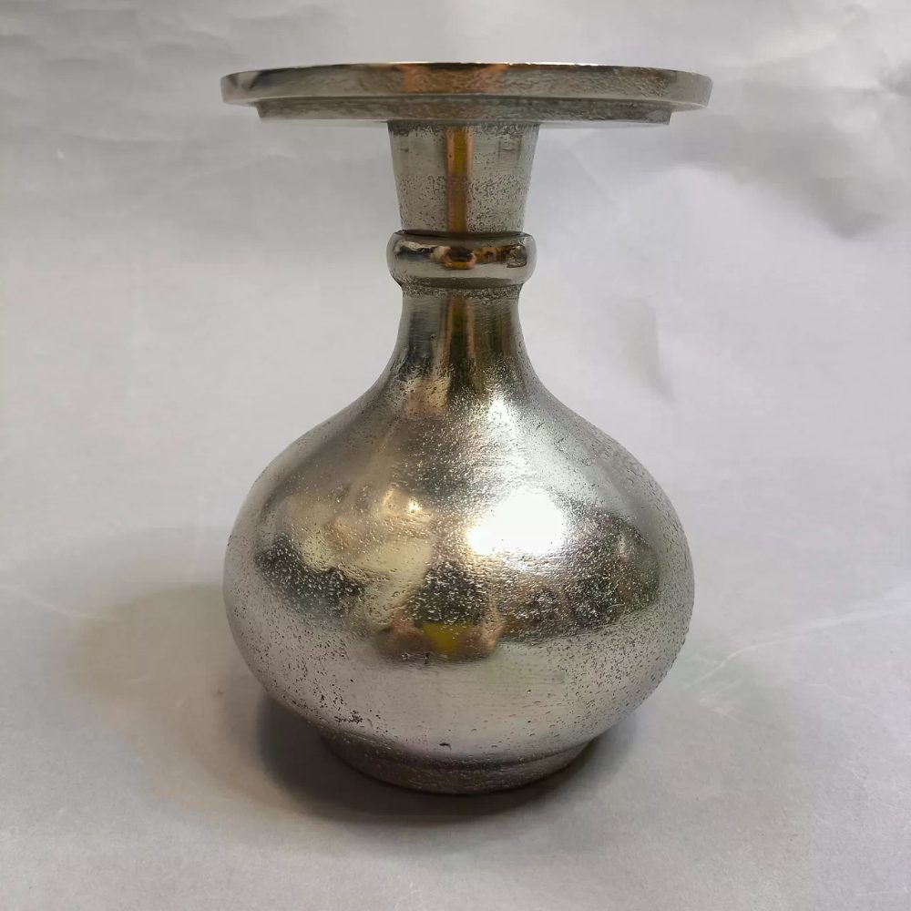 Подсвечник