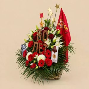 Торжественная тематическая корзина к Празднованию Дня Победы — фото 3